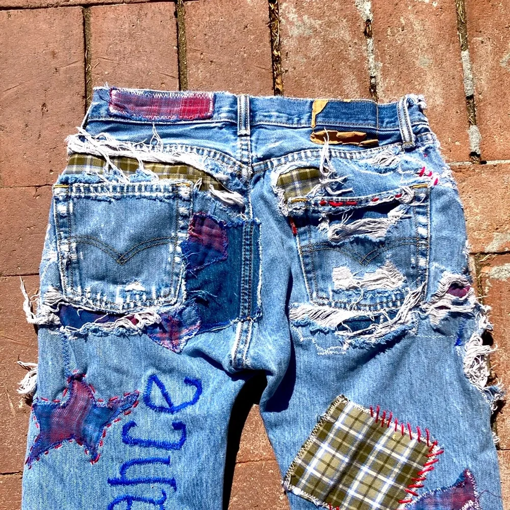 501 Jeans Upcycled Patched Thrashed 29 x 34 - Picture 6 of 14